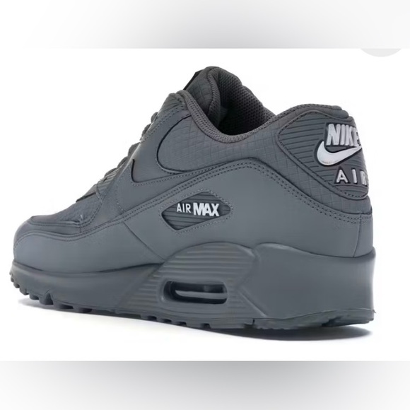 Nike Air Max 90 Gray Sneakers main image 4